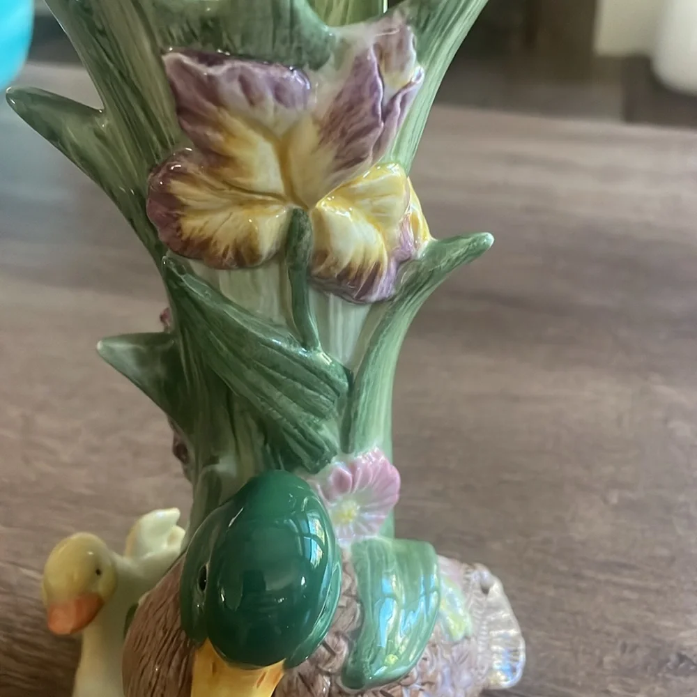 Fitz and Floyd Vintage Mama Duck Babies Flower Bud Vase Purple Natures Treasures